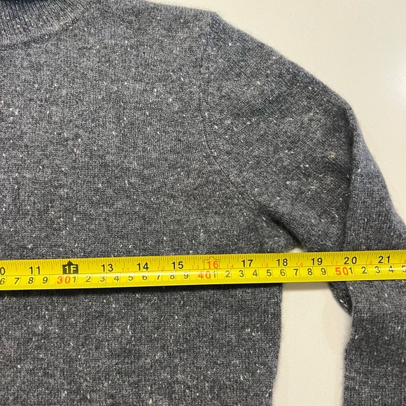 Philosophy Cashmere by Republic Gray Turtleneck Minimalist Capsule Wardrobe  📐M - Picture 6 of 7